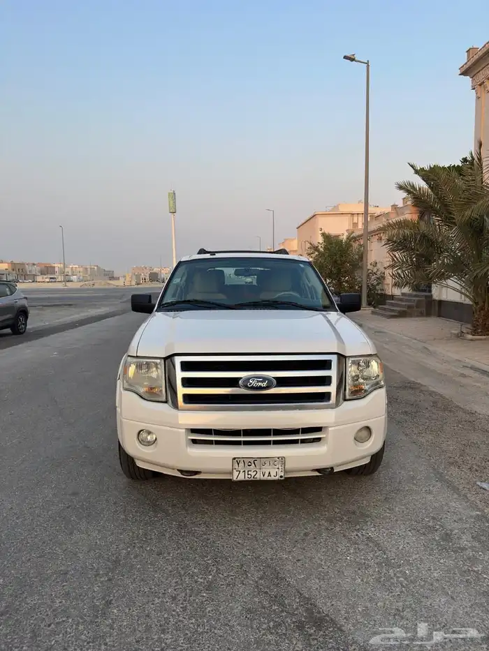 فورد اكسبيدشن 2013 5