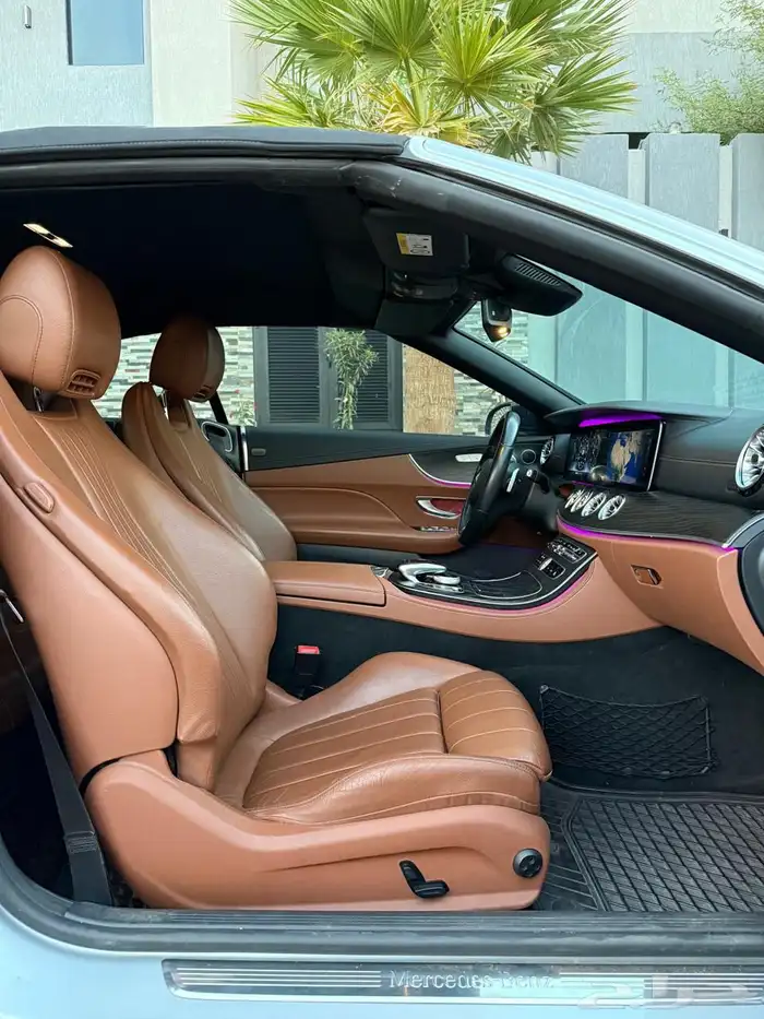 مرسيدس E200 2019 AMG كشف لون مميز 8