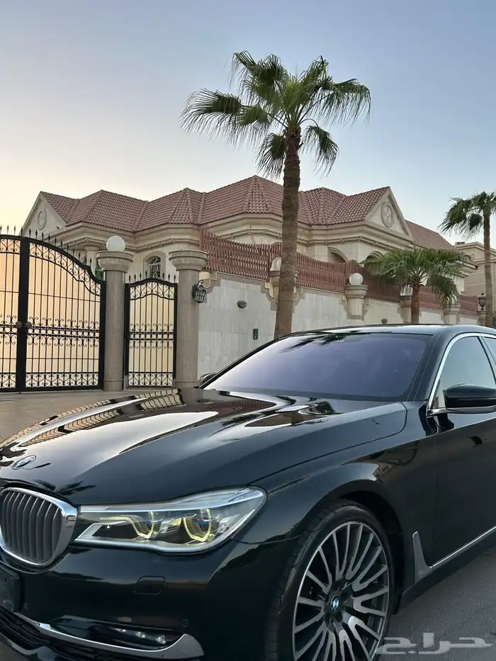 بي ام دبليو 750 فل كامل مخزن 4