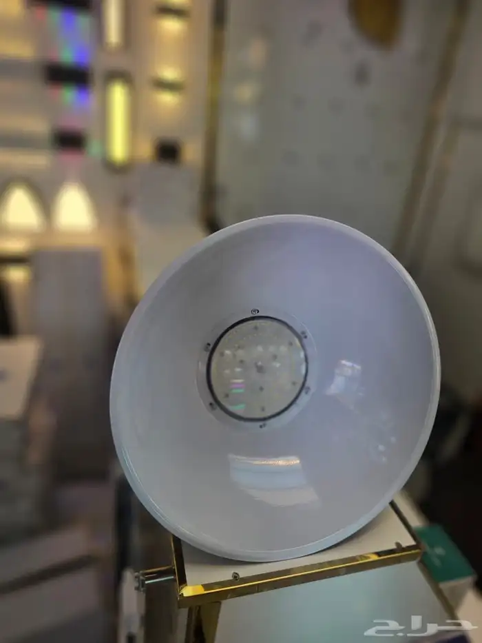 كشافات طربوش اسود هناجر عدسات ومستودعات معارض صالات عرض 4