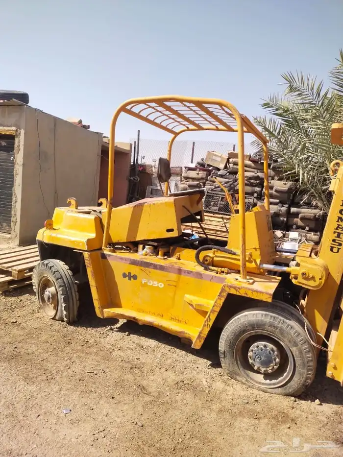 رافعه شوكيه 7 طن كوماتسو 2