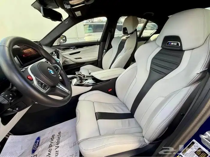 للبيع BMW - M5 - competition موديل 2023 وارد كندا 6