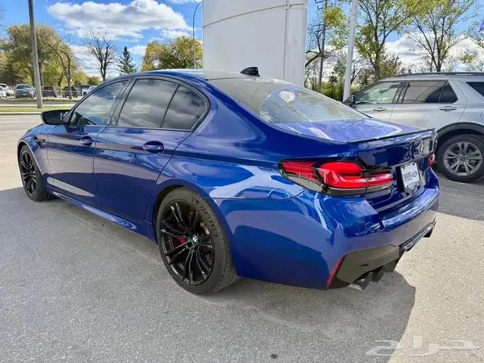 للبيع BMW - M5 - competition موديل 2023 وارد كندا 3