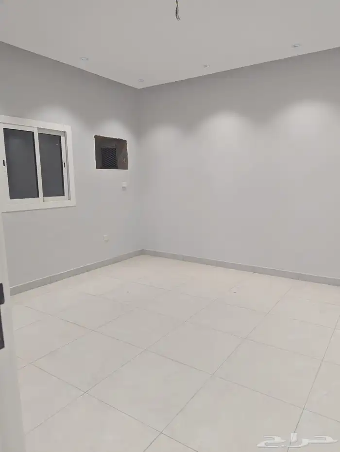 شقة جديدة للبيع حي الريان 3
