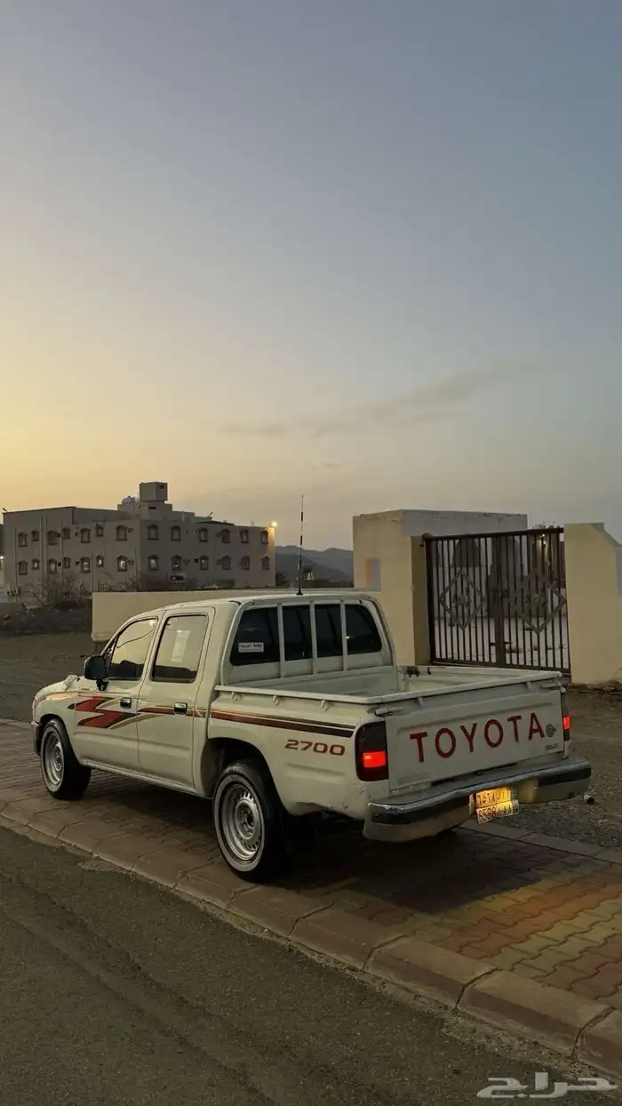 هايلوكس 1