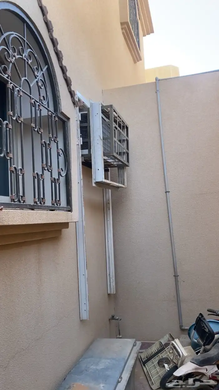 سيكل مكيفات صحراوية شنطة حديد باب الدريشة 2