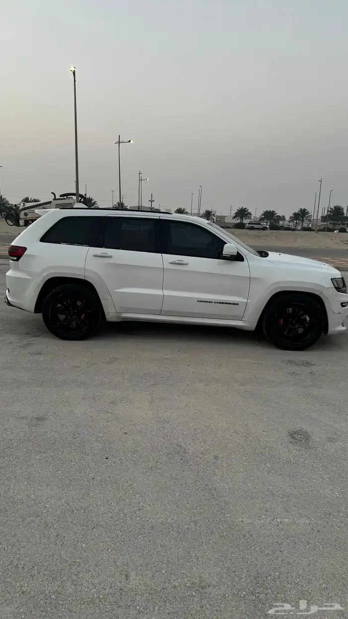 جيب قراند شروكي اس ار تي SRT 2