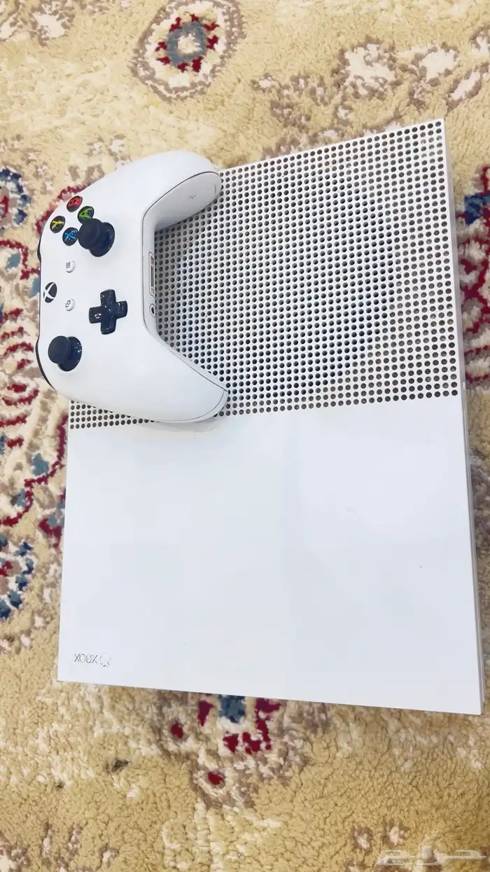 اكس بوكس ون اس البيع مع يد 0