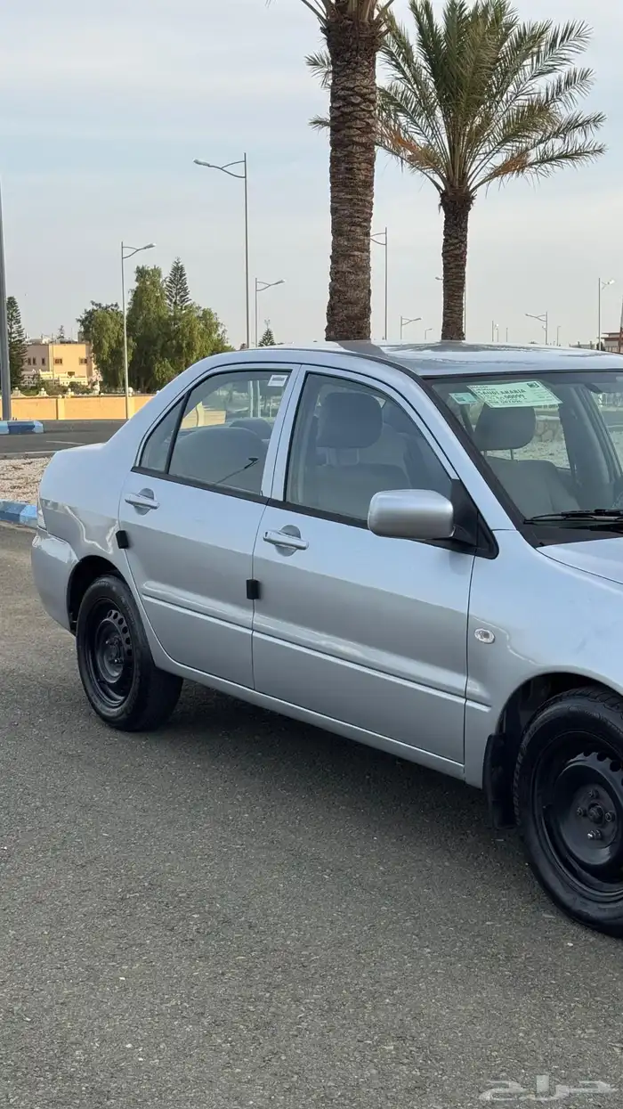 ميتسوبيشي لانسر 2010 9