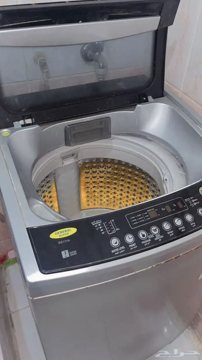 للبيع كنب و طاوله و غساله و و ثلاجة 6