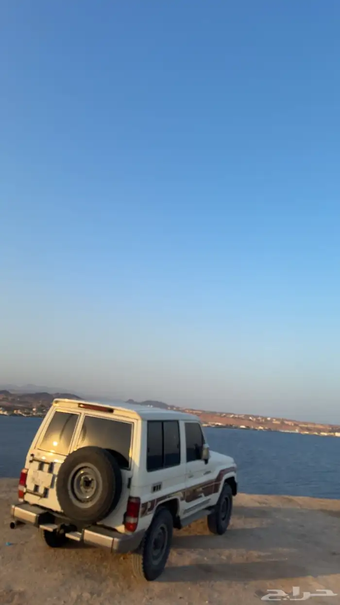 جيب ربع معدل للبدل 4