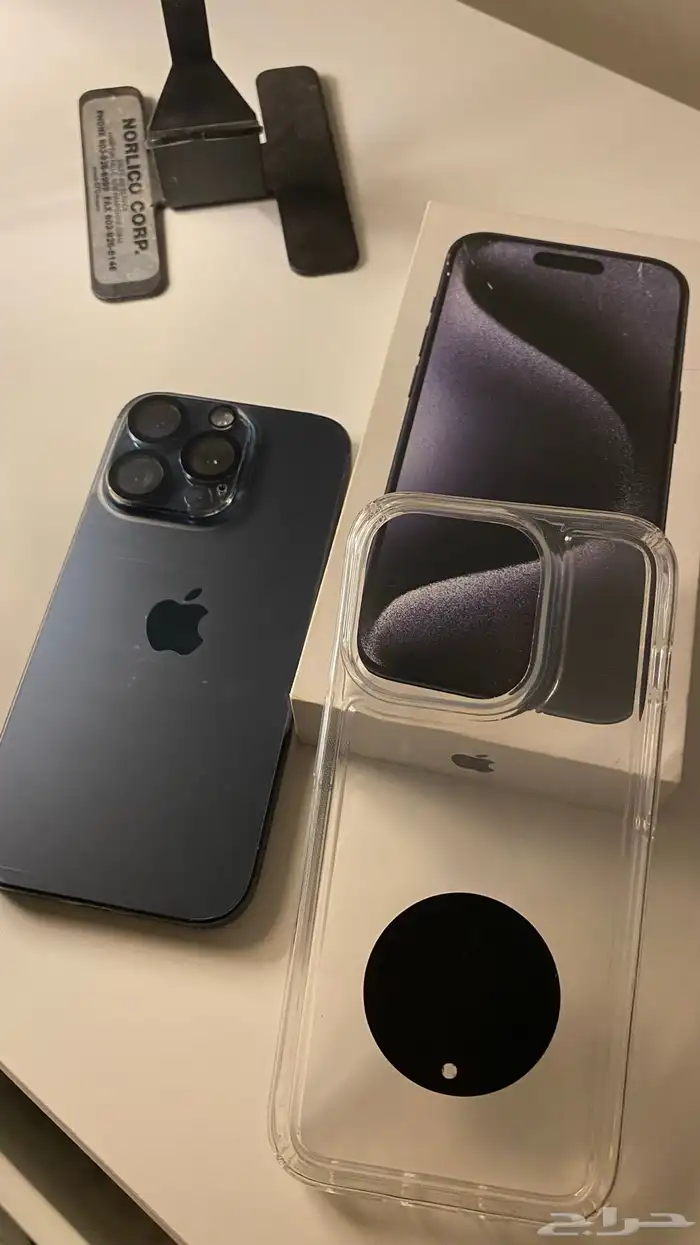 ايفون 15pro 256GB 4