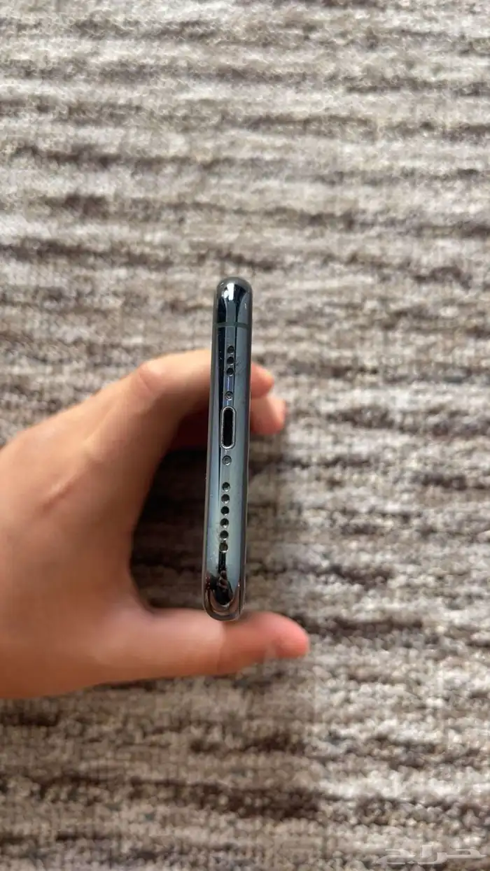 ايفون 11برو للبيع 2