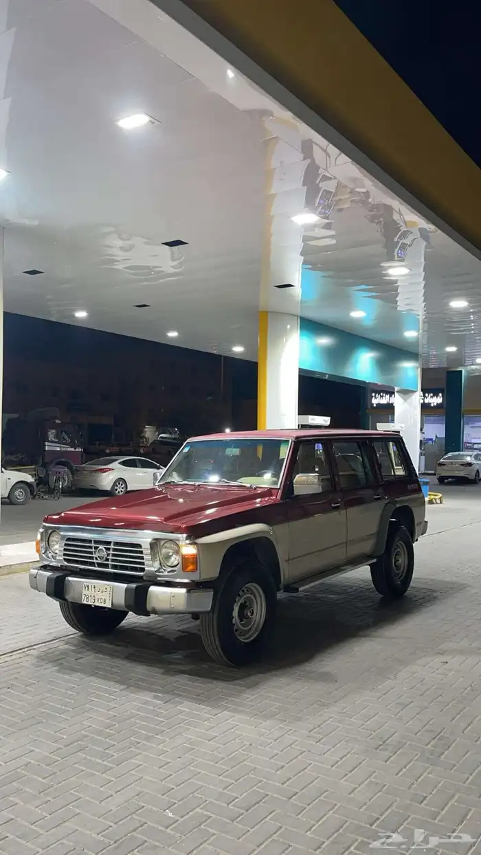 جيب نيسان باترول 1990 3