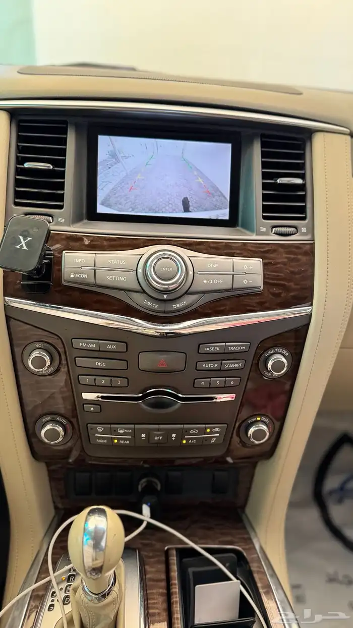 نيسان باترول 2016 V8 SE نظيف جدا 13