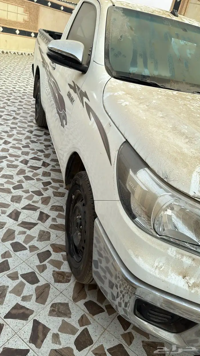 هايلكس مديل 2023 بنزين   مخزنه 5