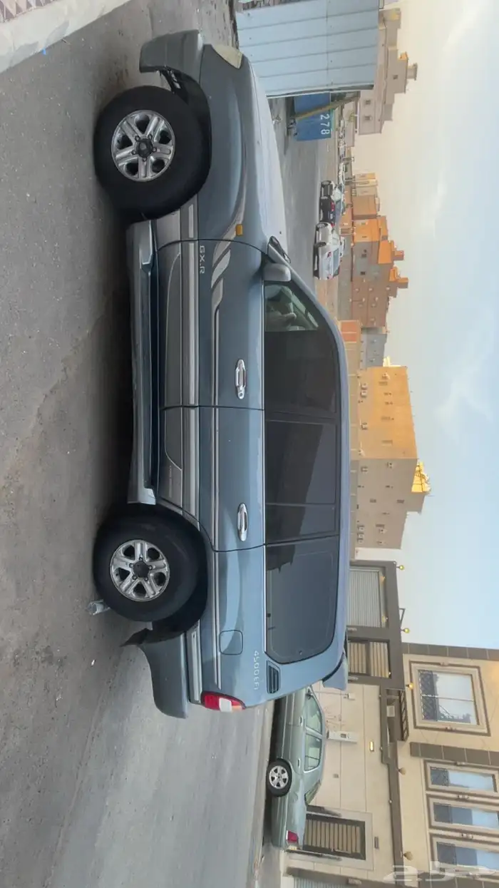 جيب للبيع لاندكروزر موديل 2006 6