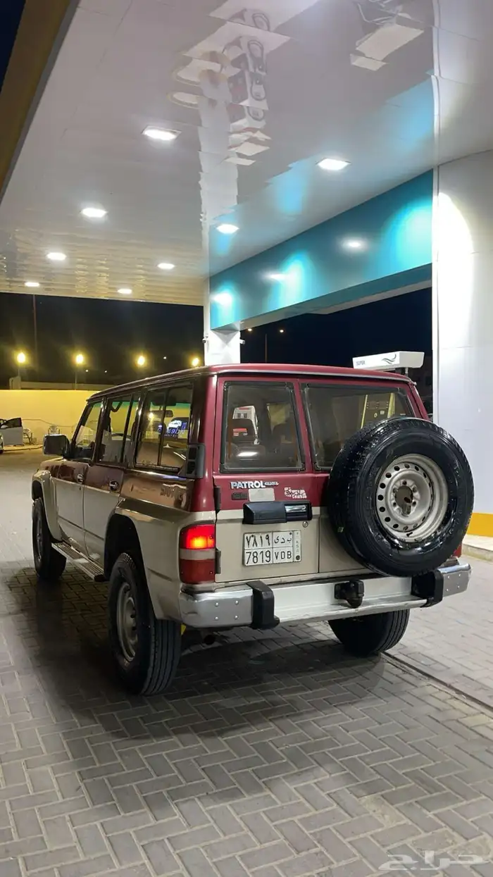 جيب نيسان باترول 1990 2