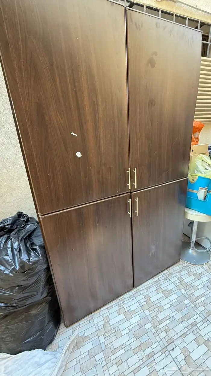 اثاث للبيع دولايب استخدام نظيف 3