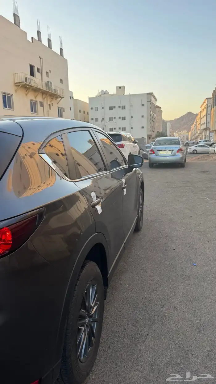 مزدا cx5 2020 ممشى 200 الف وكسور بدي بلد لون رمادي مالك اول 2