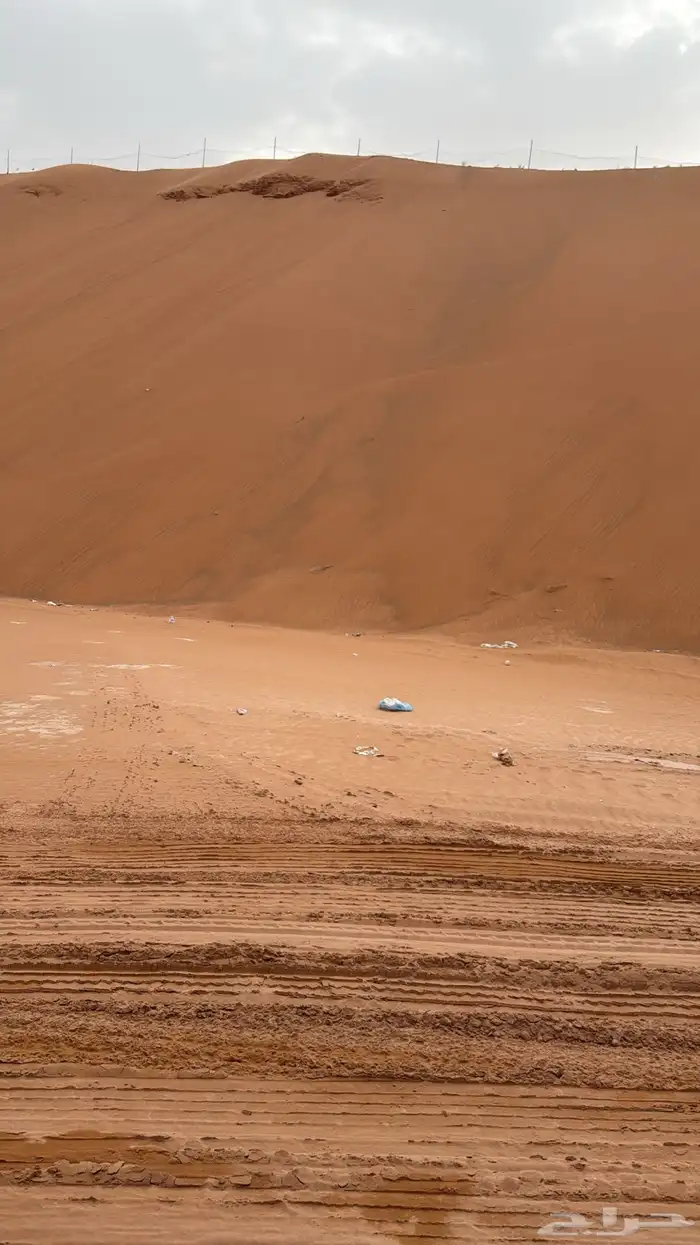 رمل احمر نفوذ 0