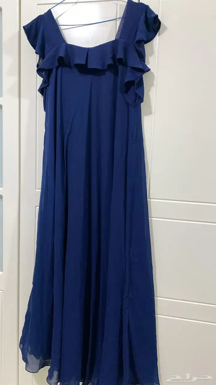 فساتين غير مستخدمه 5