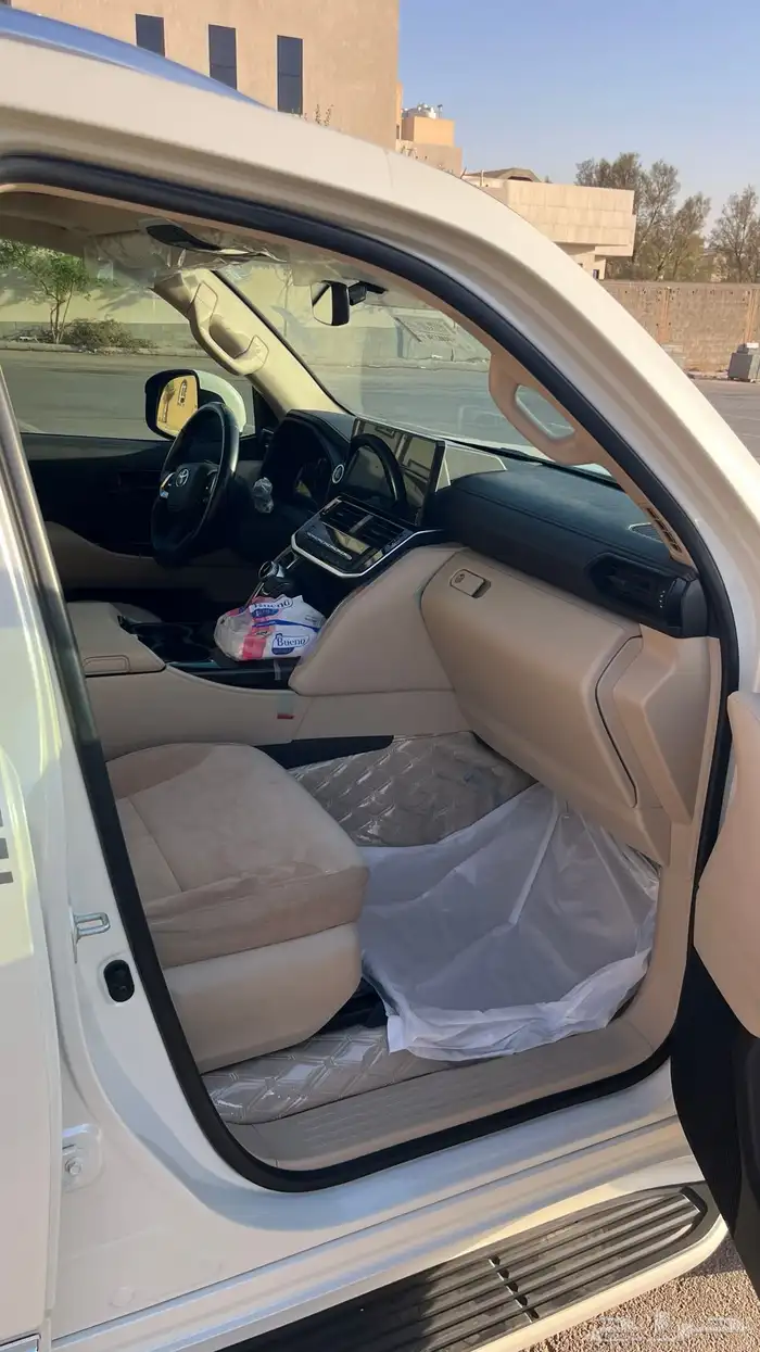 جيب لاندكروزر جي اكس ار رقم 2 محول رقم 3 8