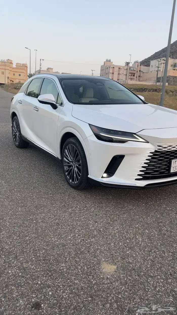 لتنازل لكزس Rx 2024 Bh هايبرد 4