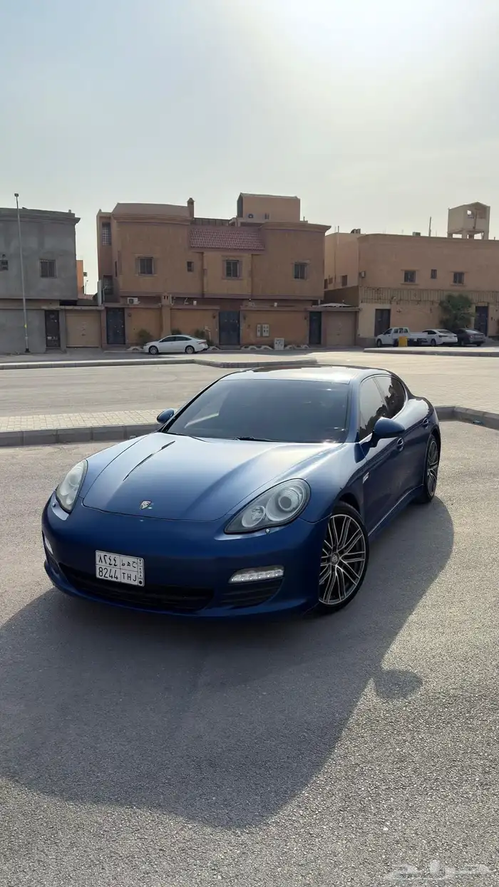 بورش باناميرا s 2011 0