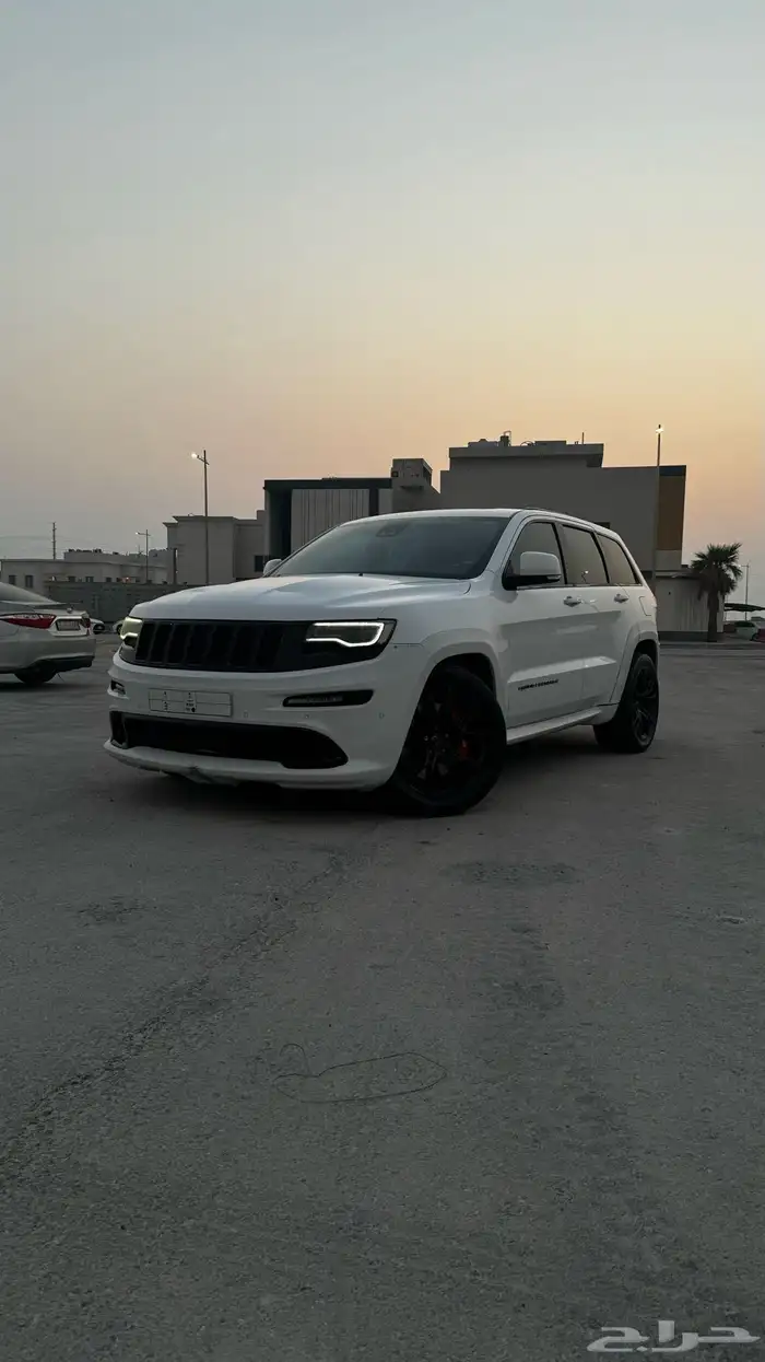 جيب قراند شروكي اس ار تي SRT 0