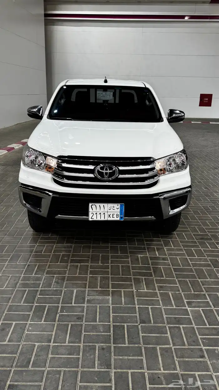 هايلوكس 2025 4