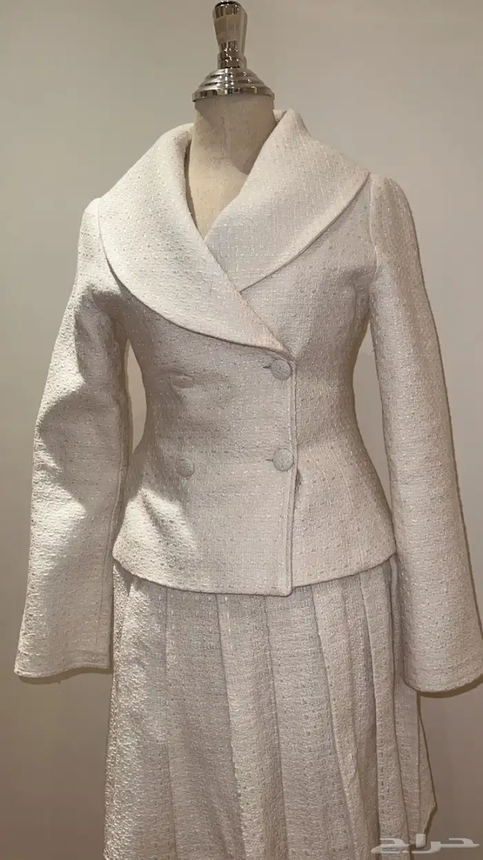 طقم جاكيت وتنوره 1