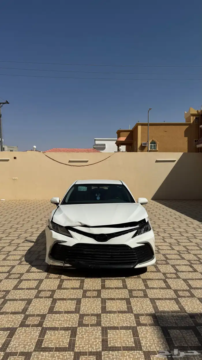 كامري 2024 للبيع مصدومه ارباقات ماطلعت 1
