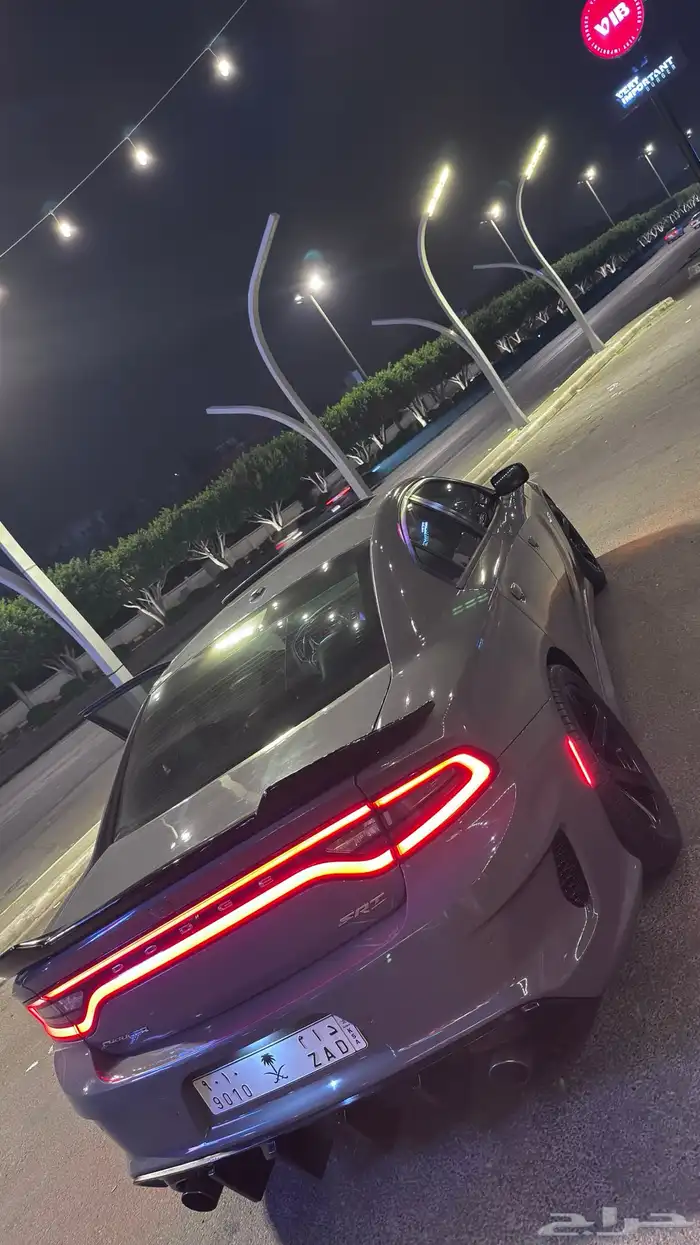 تشارجر لون اسمنتي 6