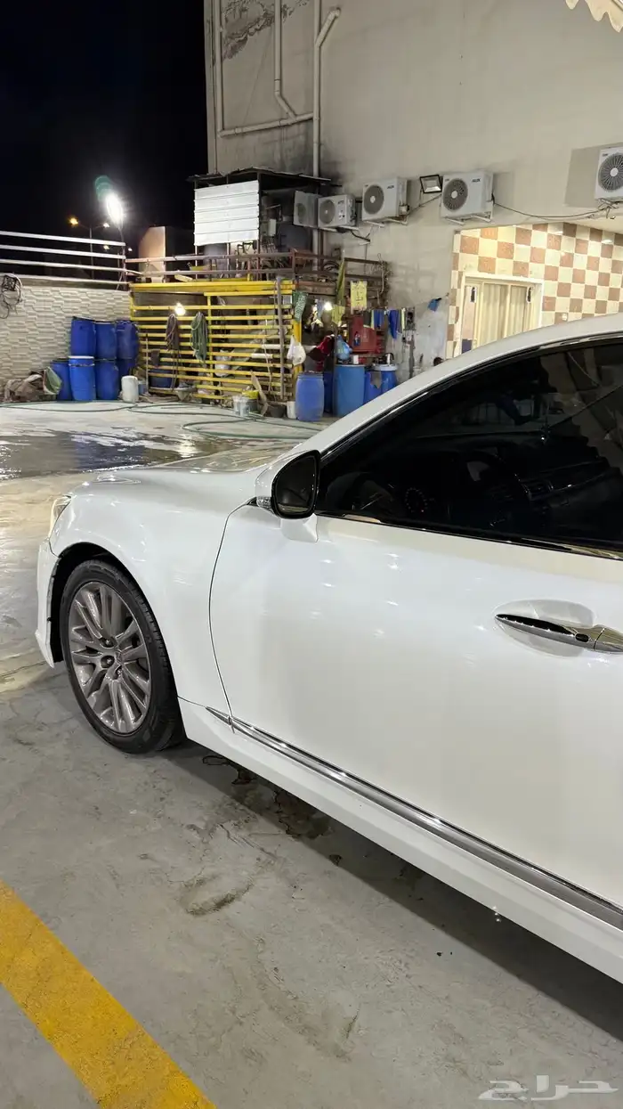 لكزس LS640 لارج عبداللطيف جميل بيشه 2
