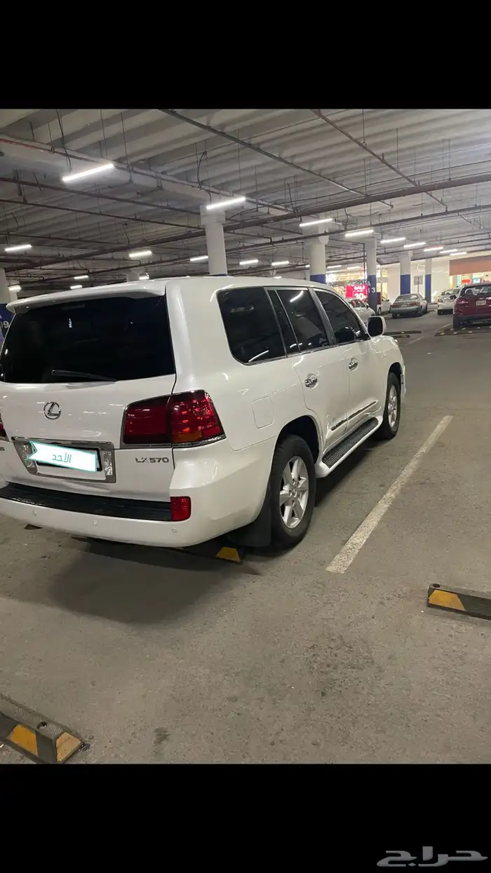 للبيع جيب لكزس Lx570 موديل 2009 30
