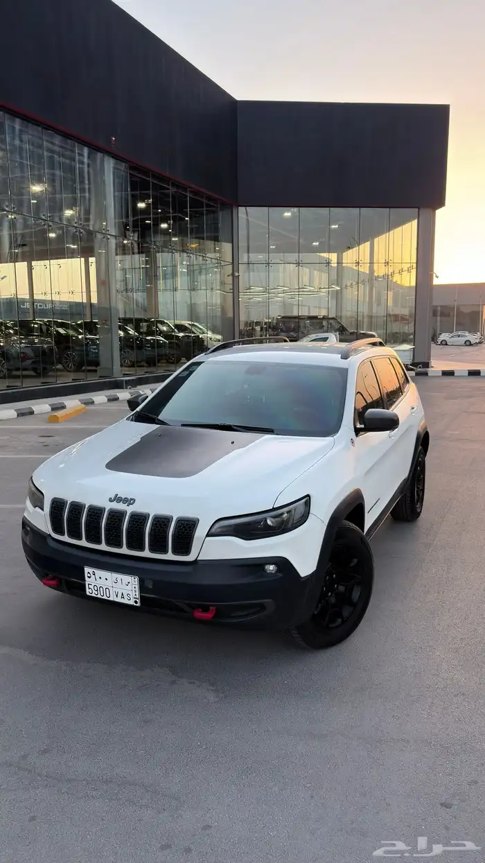 جيب شيروكي سبورت ترايل هوك 2019 - Jeep Cherokee TrailHawk 0