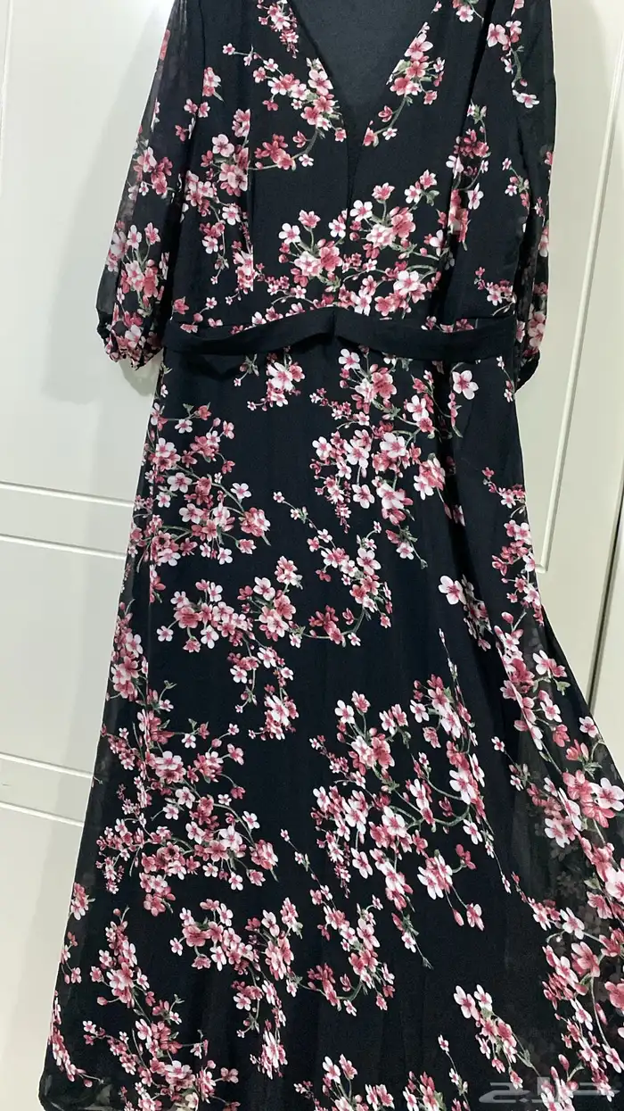 فساتين غير مستخدمه 9