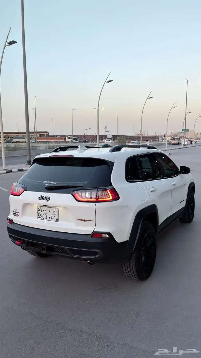 جيب شيروكي سبورت ترايل هوك 2019 - Jeep Cherokee TrailHawk 17