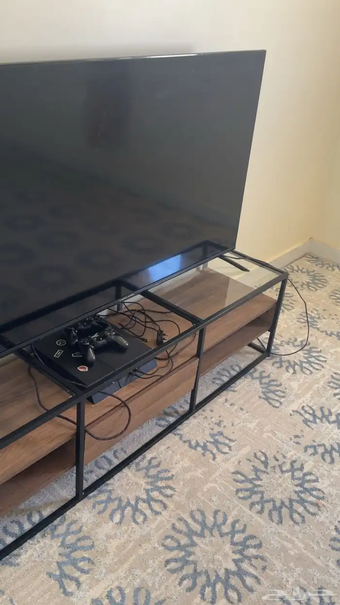 طاولة تلفزيون 0