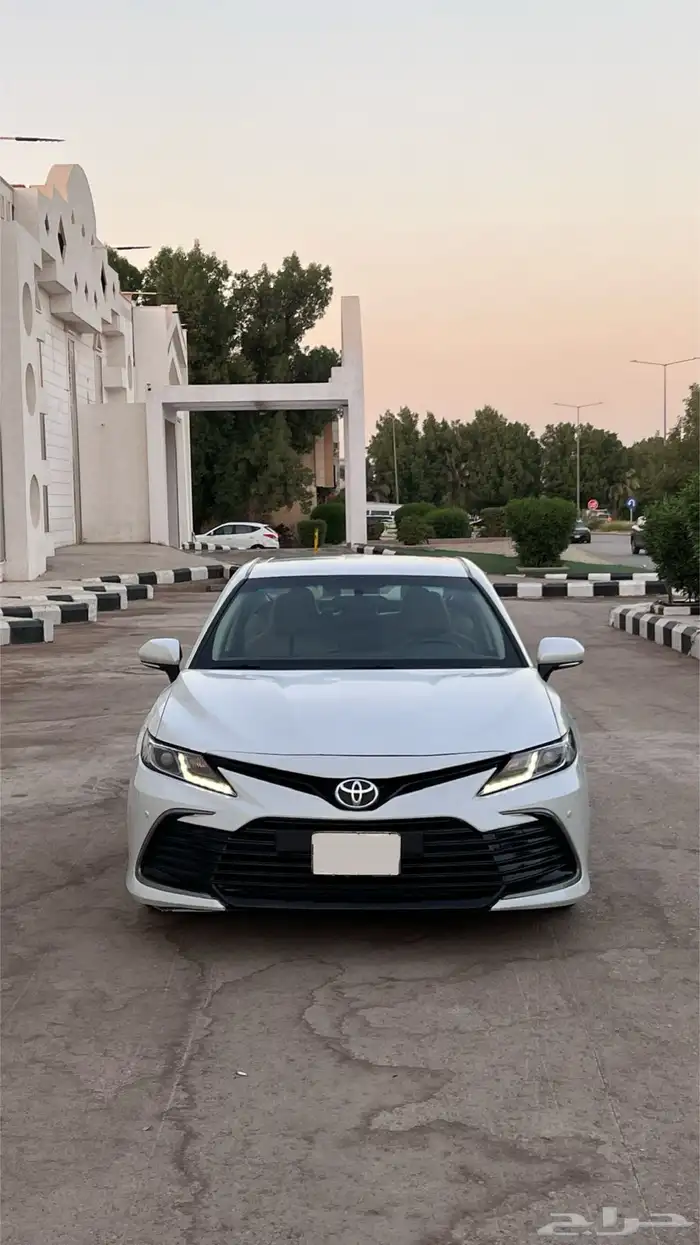 كامري ستاندر 2022 LE 1