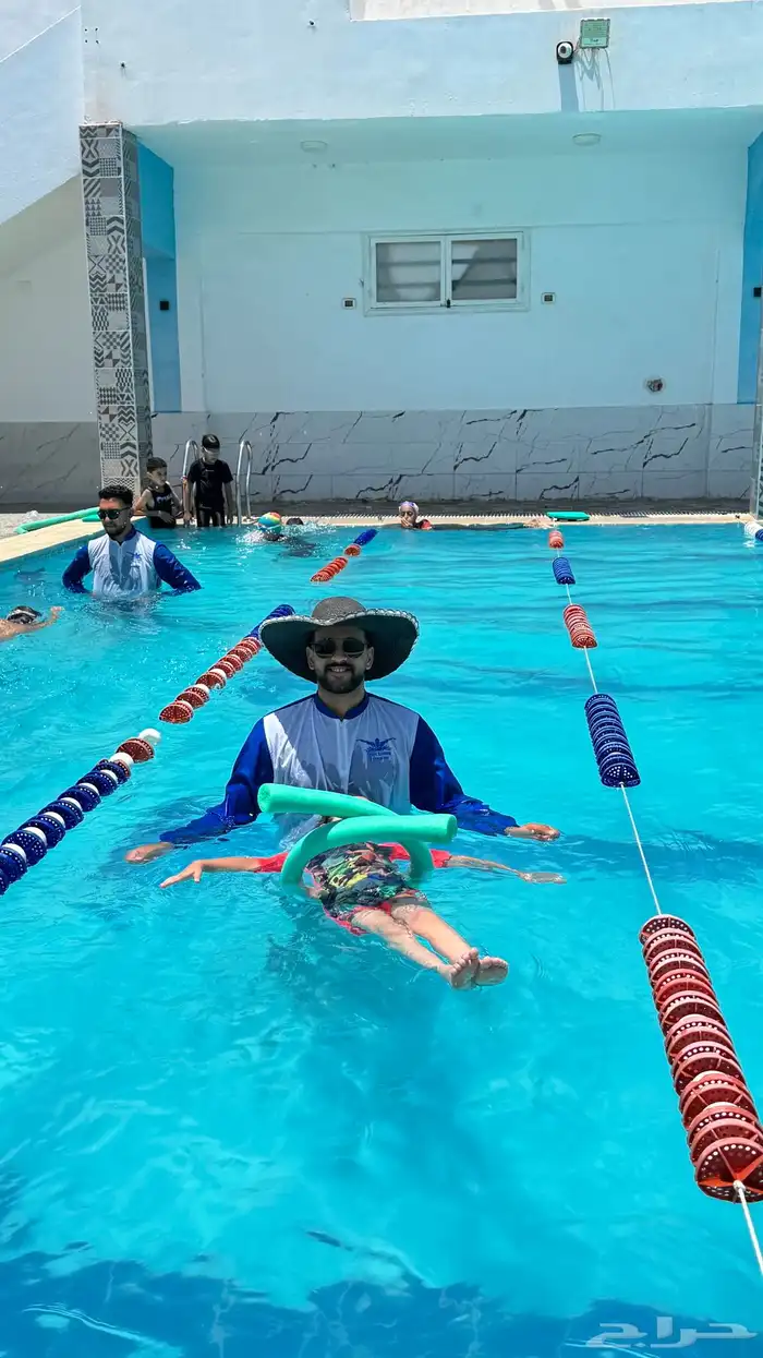 Swimming coach 27