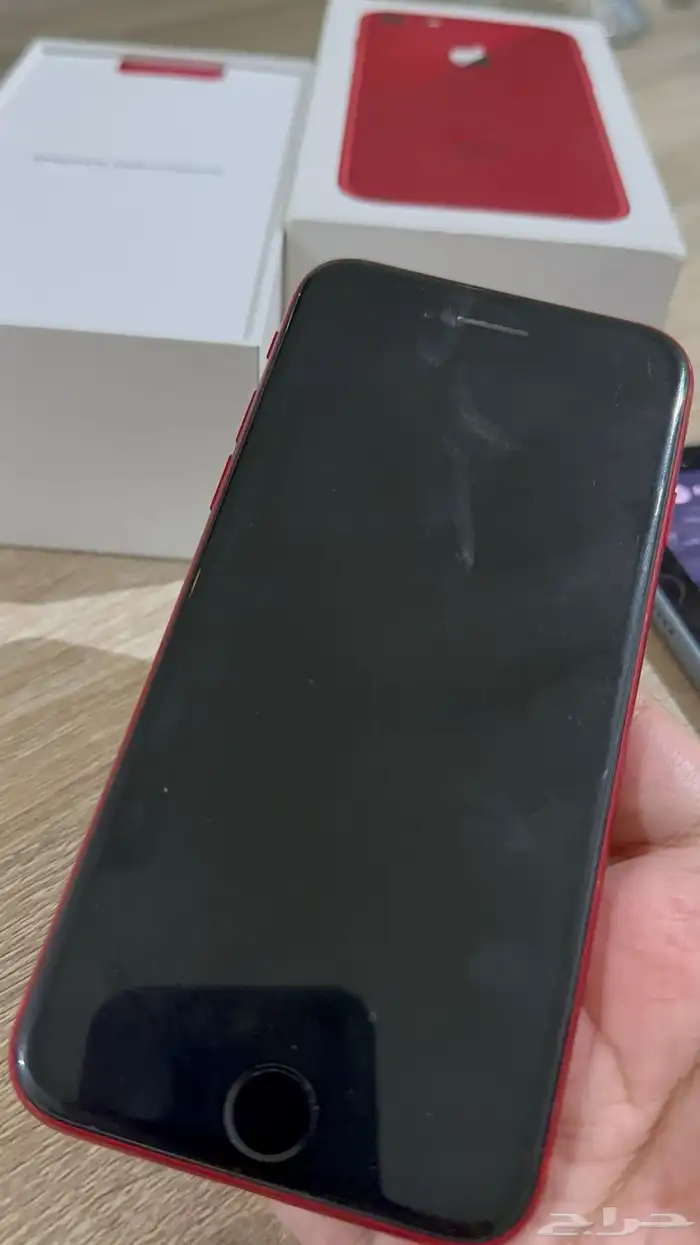 ايفون 8 64 قيقا 3