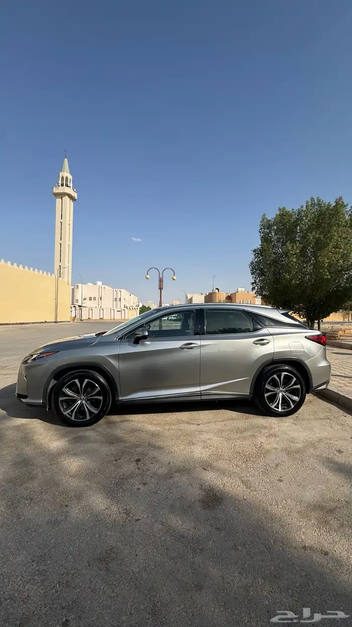 لكزس RX 2017 3