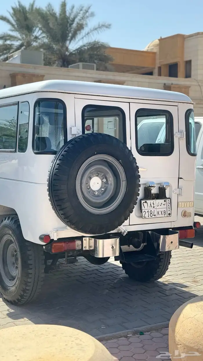 جيب ربع كلاسيك 10