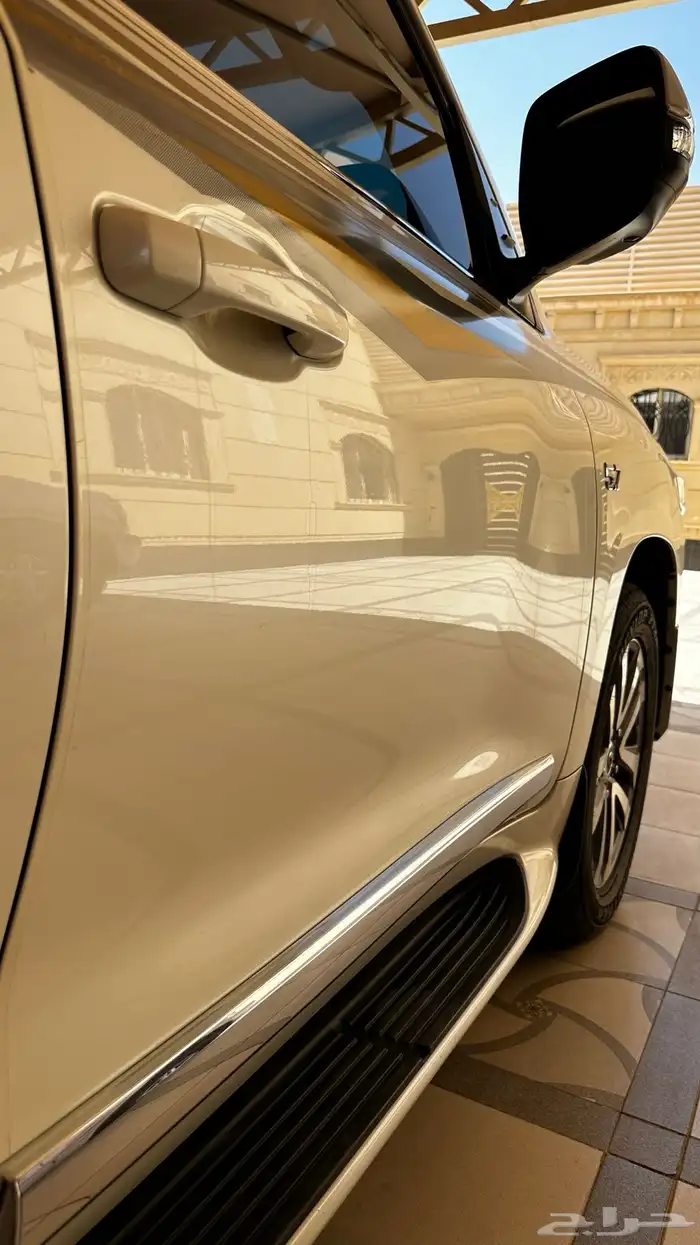 جيب لاندكروزر vx.s 2016 بريمي فل كامل 13