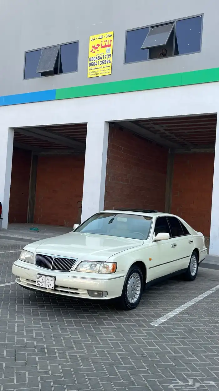 انفنتي Q45 موديل 1997 3