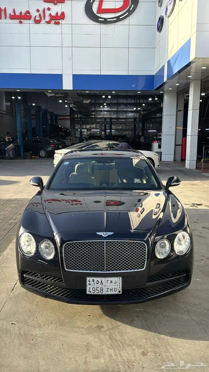 بنتلي 2015 9