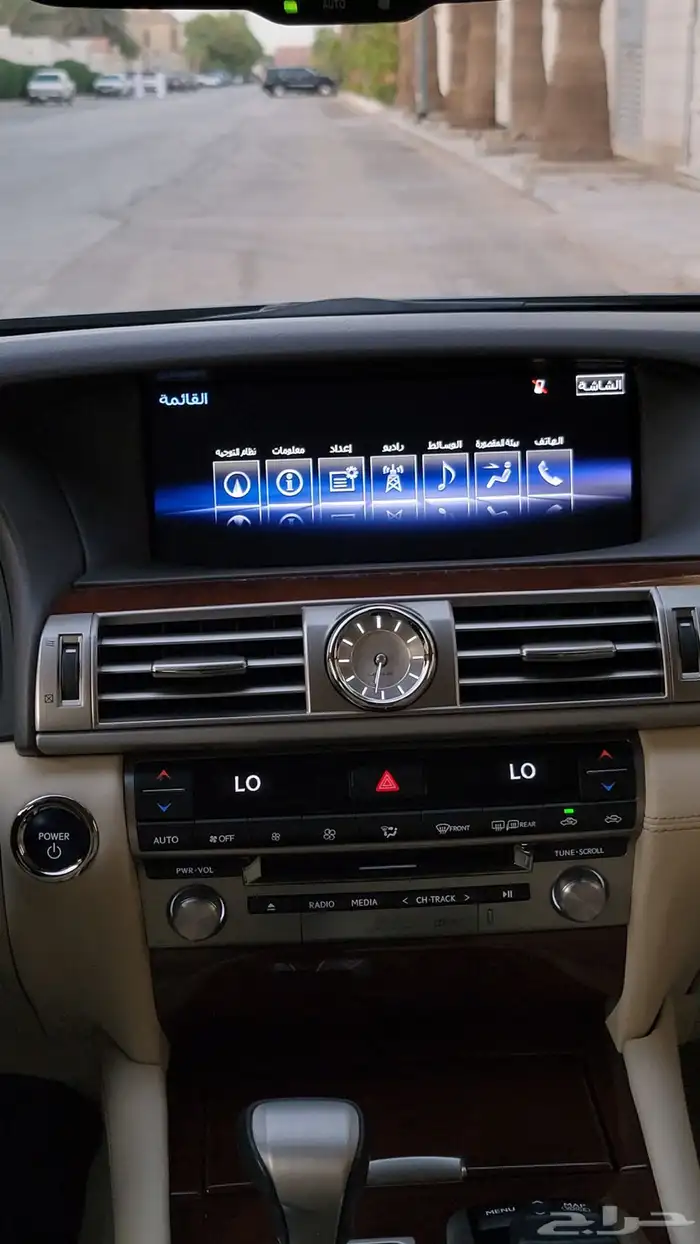 لكزس 2015 LS600 الفئة الفاخرة وكالة 38