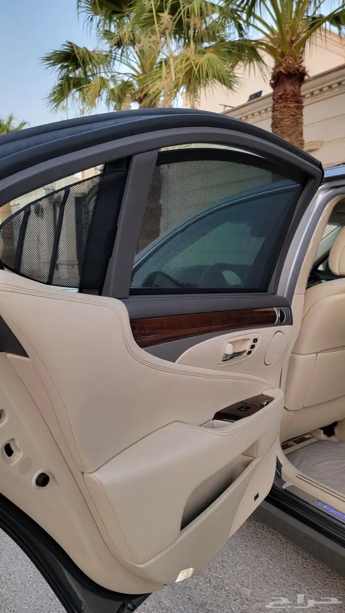 لكزس 2015 LS600 الفئة الفاخرة وكالة 27